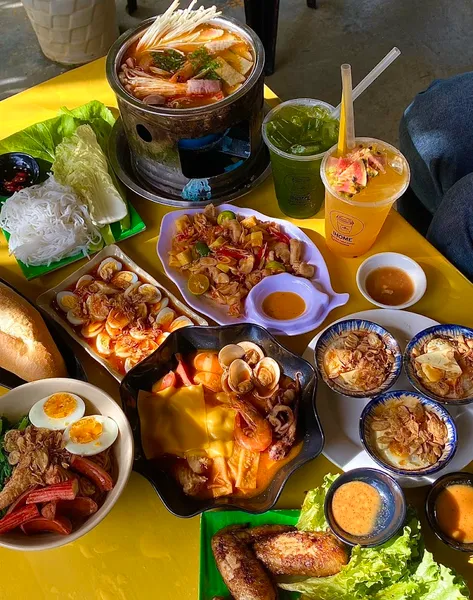 Cô Ba Vàng: Lẩu Thái 39k & Ăn Vặt