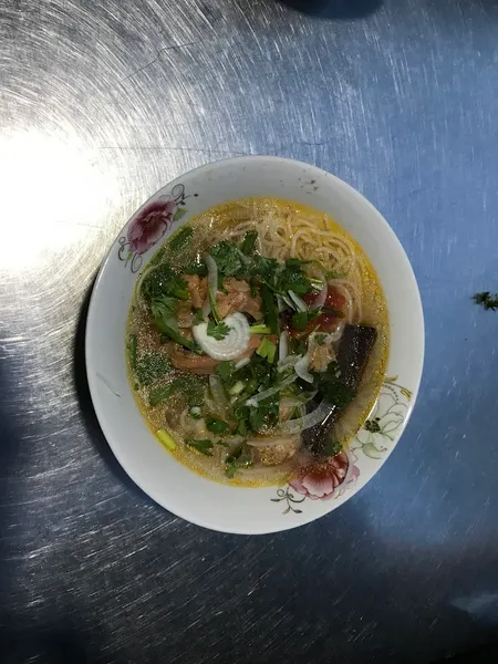 Bún riêu cô Phượng Phan Rang - Ngô Gia Tự