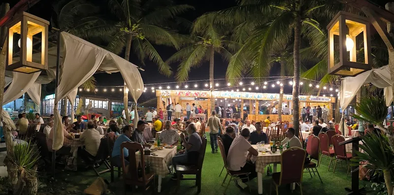 TÝ NỰ Seafood Restaurant - Nhà Hàng Hải Sản Tươi Sống Hội An