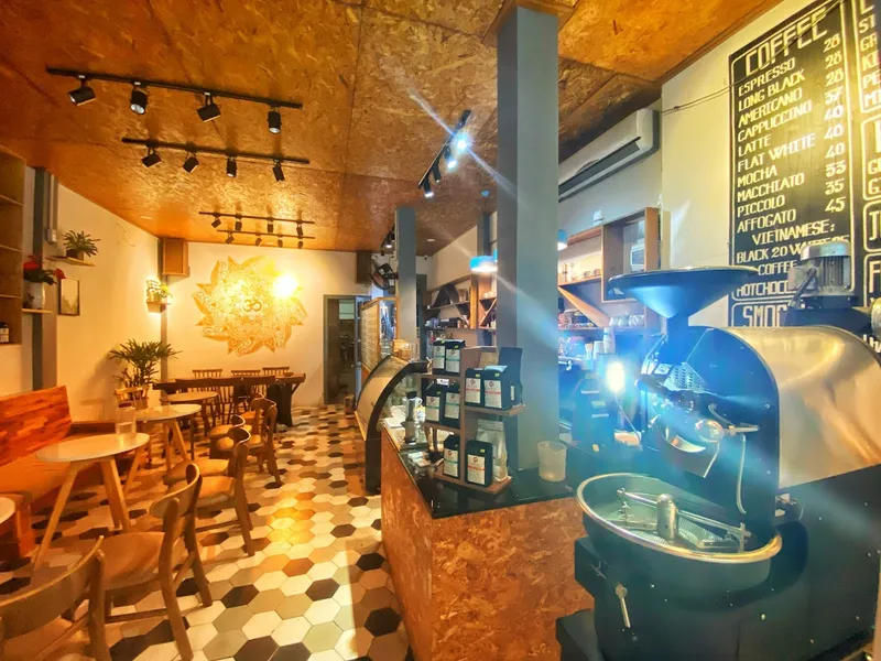 Nha Na Coffee- Breakfast & Brunch
