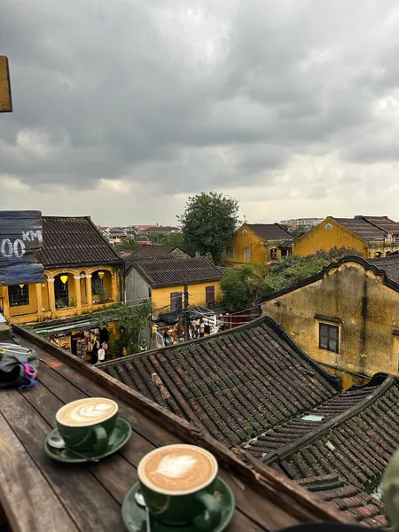 Mê Hội An Rooftop Coffee & Kitchen