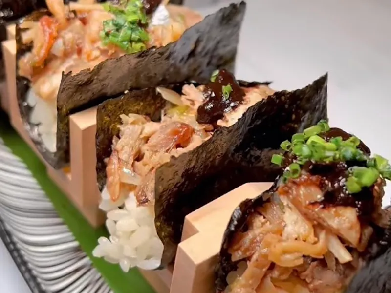 Dining ambiance of restaurant Kissaki Sushi 4