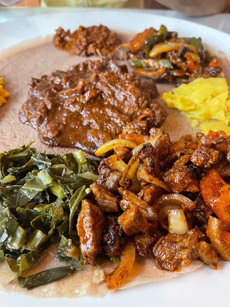 Dining ambiance of restaurant Abyssinia Ethiopian Restaurant 4