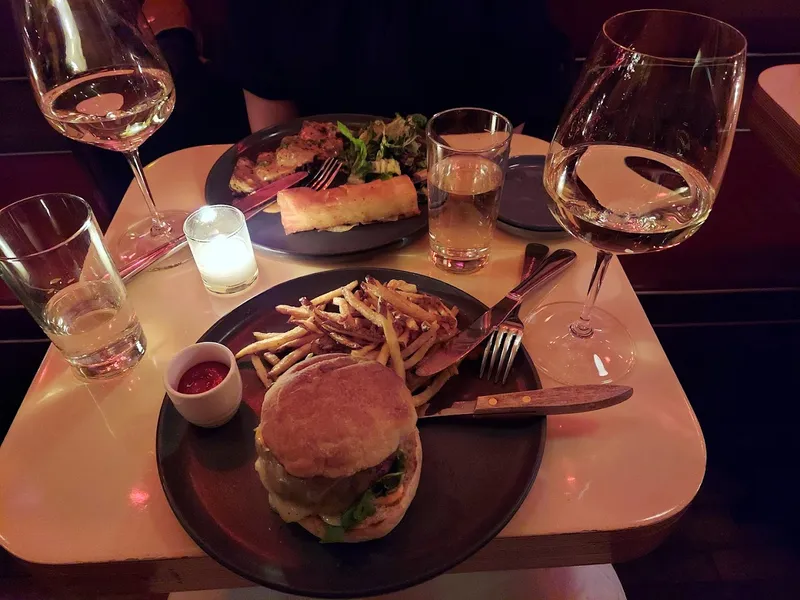 Dining ambiance of restaurant Amelie Wine Bar & Bistro 2