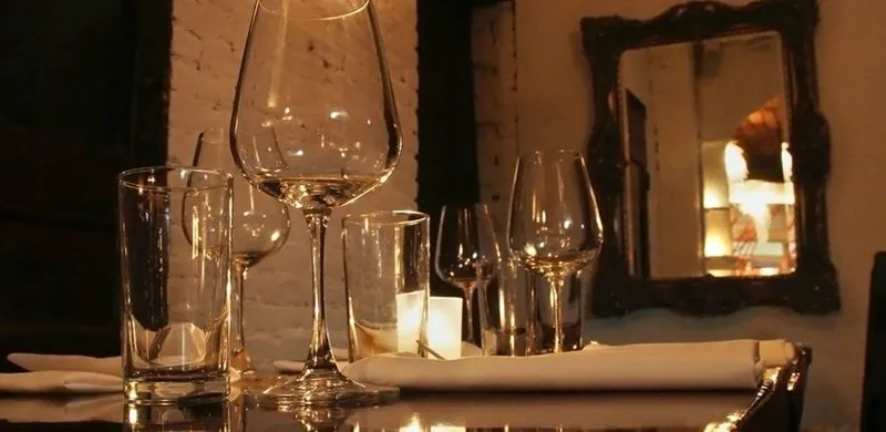 Dining ambiance of restaurant Giano 1