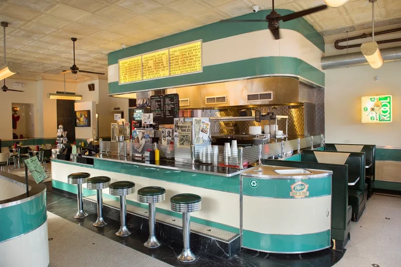 Harlem Shake - Reviews & Menu - New York City