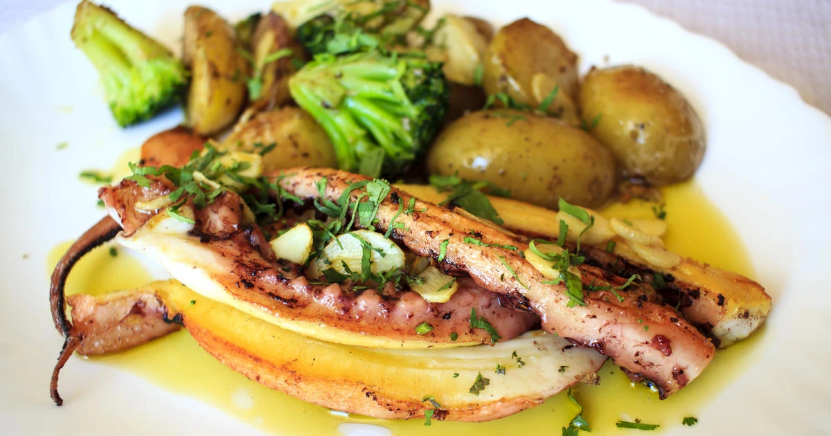 Port Cafe - Reviews & Menu - New York City