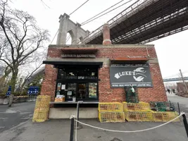 Luke's Lobster Brooklyn Bridge Park