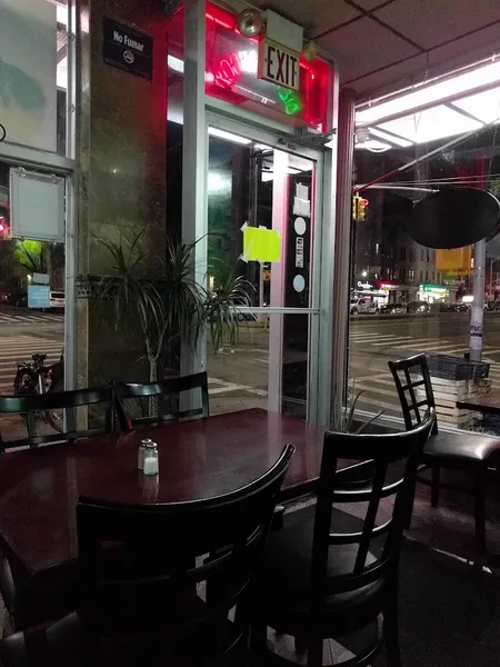 Dining ambiance of restaurant Tacos El Bronco 3