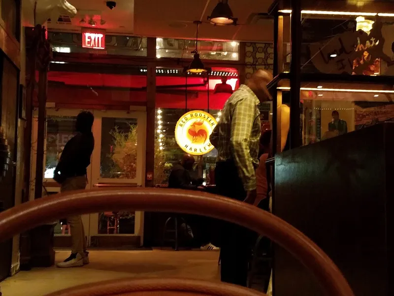 Dining ambiance of restaurant Red Rooster Harlem 3