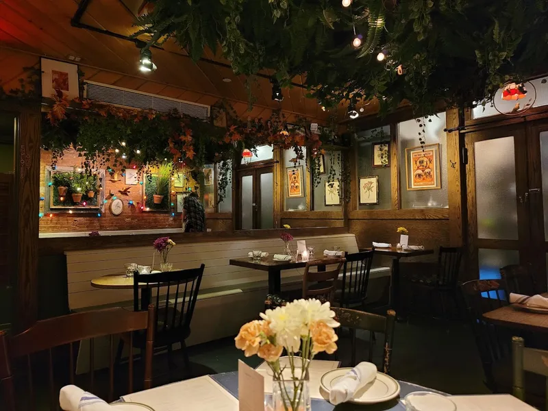 Dining ambiance of restaurant Ferns 2