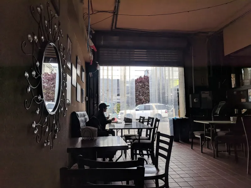 Dining ambiance of restaurant Tortilleria Mexicana Los Hermanos 3