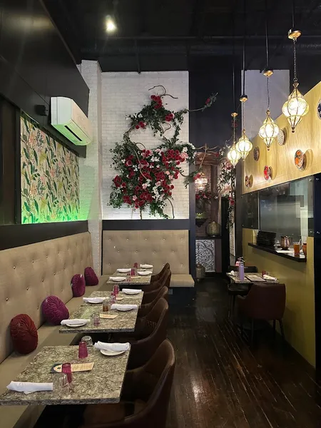 Dining ambiance of restaurant Tara Kitchen 3