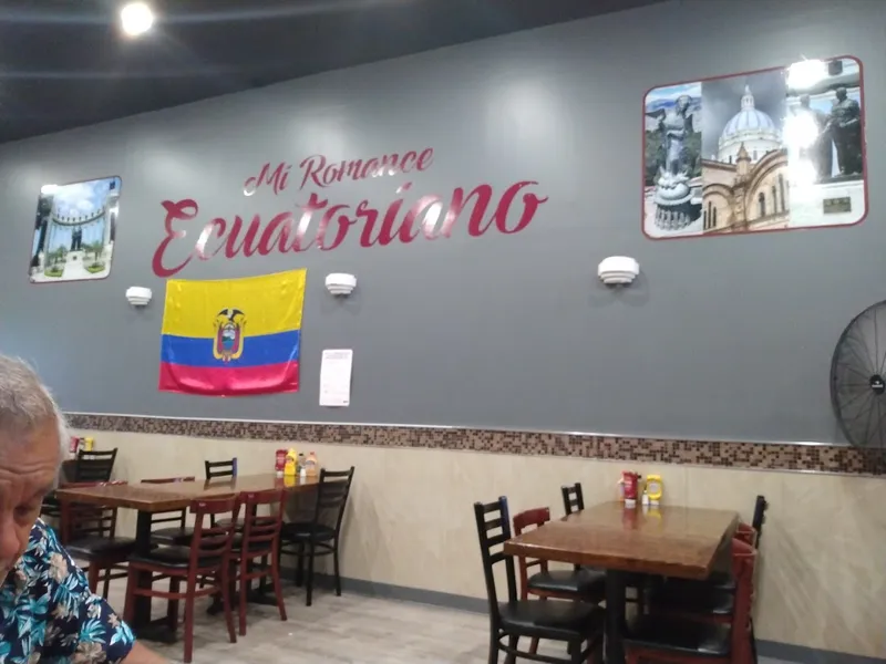 Dining ambiance of restaurant Mi Romance Ecuatoriano Lucho Barrios 5