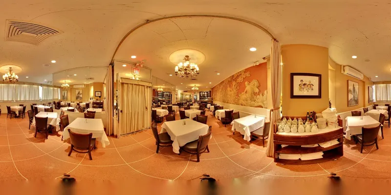 Dining ambiance of restaurant Patsy's Italian Restaurant 1