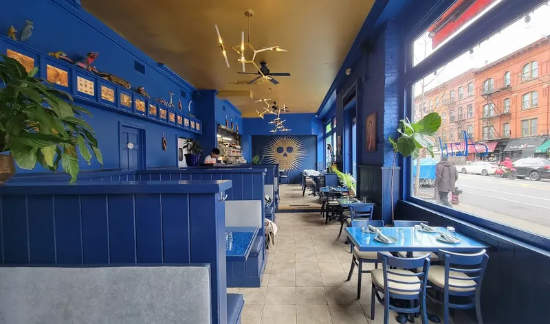 Dining ambiance of restaurant Casa Azul 1