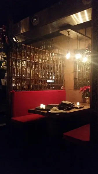 Dining ambiance of restaurant Mesa Coyoacan 3