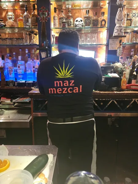 Dining ambiance of restaurant Maz Mezcal 1