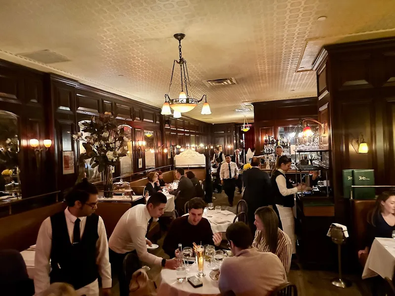 Dining ambiance of restaurant La Goulue New York 1