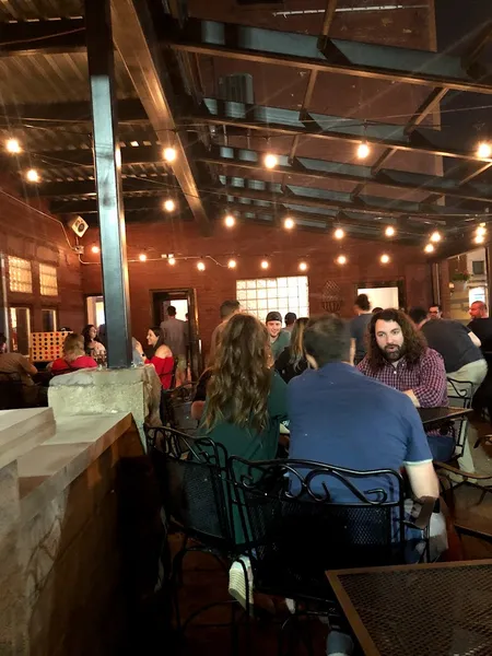 Dining ambiance of restaurant Pour Taproom Buffalo 3