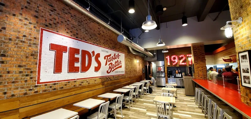 Dining ambiance of restaurant Ted's Hot Dogs 1