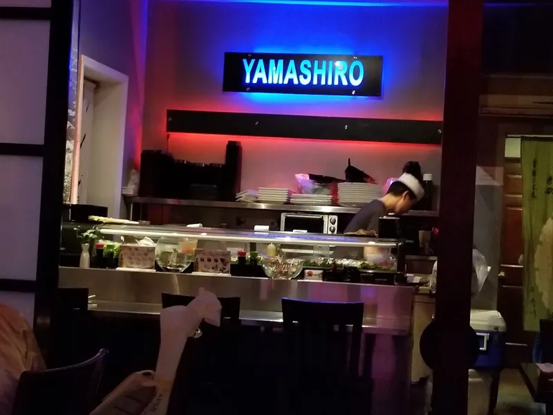 Dining ambiance of restaurant Yamashiro 4