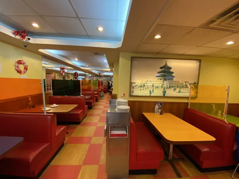 Dining ambiance of restaurant Wo Hop Next Door 2