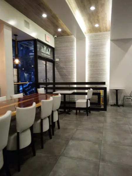 Dining ambiance of restaurant Yia Yia's- Homemade Greek Food 2