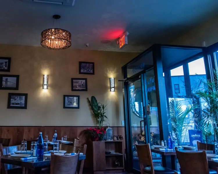 Dining ambiance of restaurant Yia Yia's- Homemade Greek Food 4