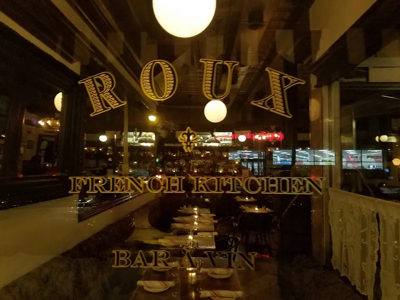 Dining ambiance of restaurant Roux 2