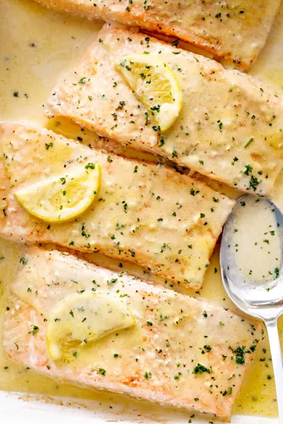 Seared Salmon with Lemon Dill Sauce Spring Cafe