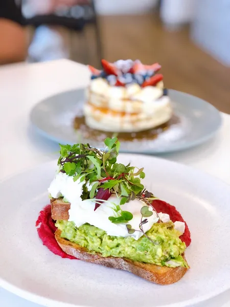 Avocado Toast Windsor Cafe