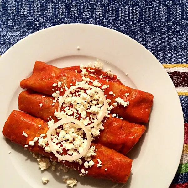 Enchiladas Rojas El Jeffe