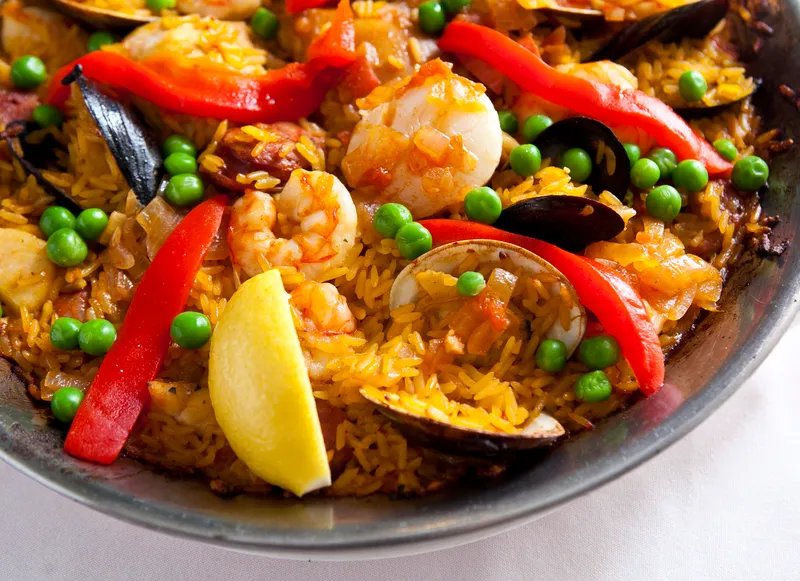 Paella Valenciana El Pote Español