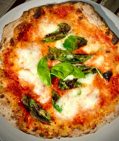 Margherita Pizza Salvatoria Kitchen & Bar