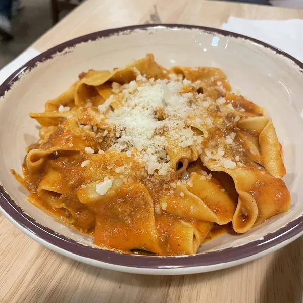 Pappardelle Bolognese Gran Villa