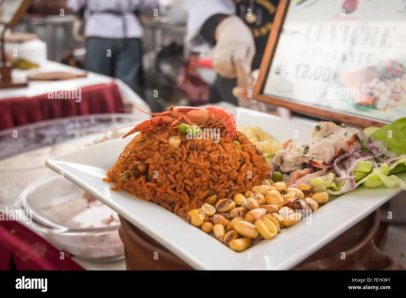 Arroz con Mariscos Sabor Peruano