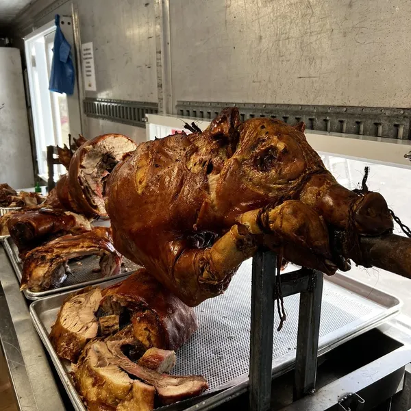 Lechon Asado Lechonera La Isla