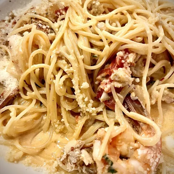 Spaghetti Carbonara Bosino Ristorante Italiano