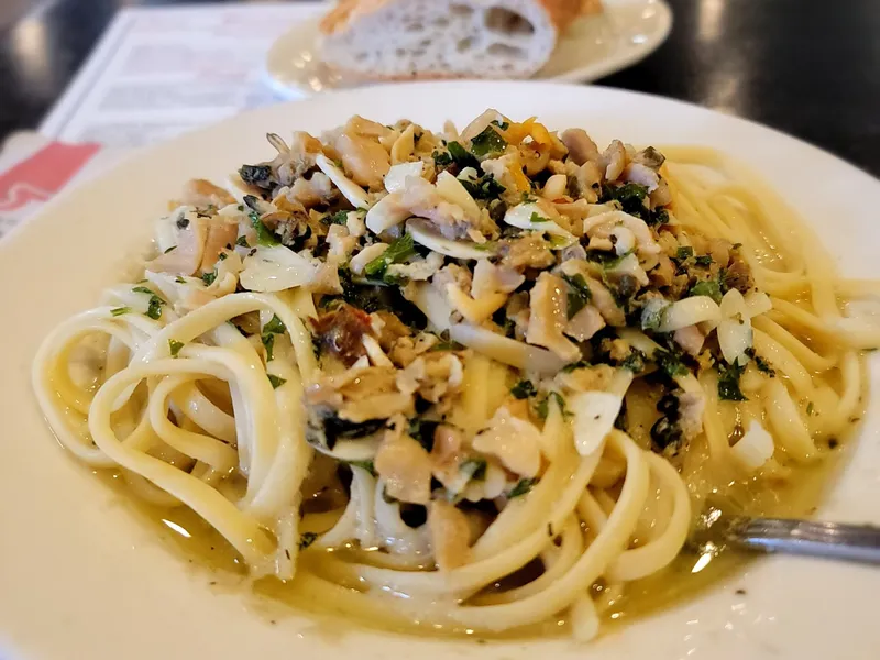 Linguine with Clam Sauce Randazzo's Clam Bar