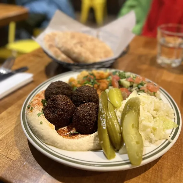 Falafel Plate Hummus on 86th