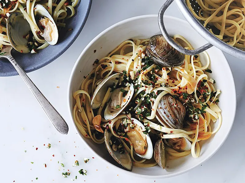 Linguine alle Vongole Pasta by Hudson