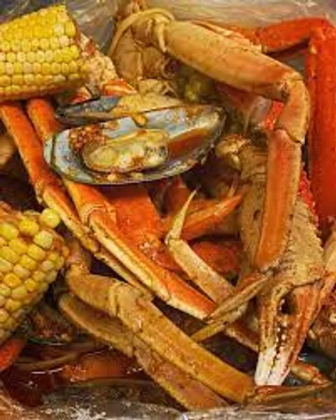 Snow Crab Legs Boil Cap't Loui Brooklyn _ Cajun seafood boil