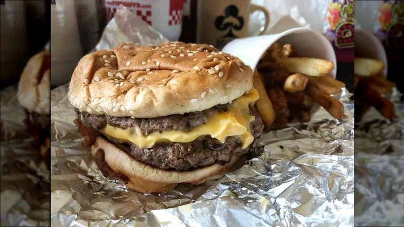 Bacon Cheeseburger Five Guys