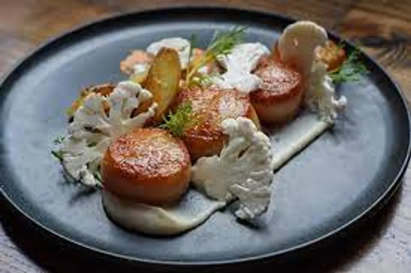 Seared Scallops Waxlight Bar a Vin