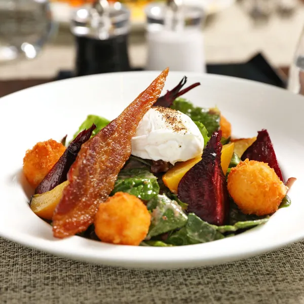 Roasted Beet Salad Panorama on Seven