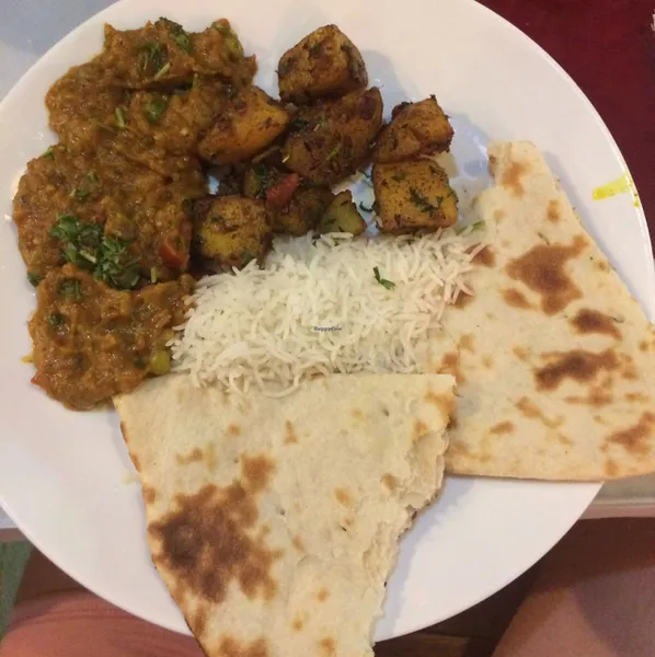 Garlic Naan Taj Grill