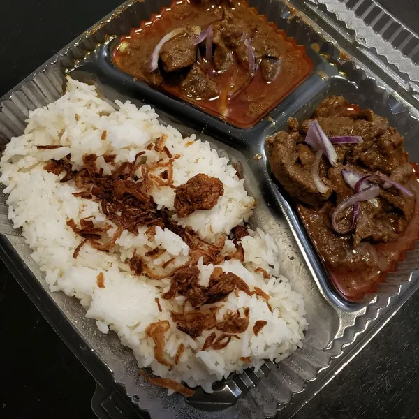 Beef Rendang Halal Feast Ó