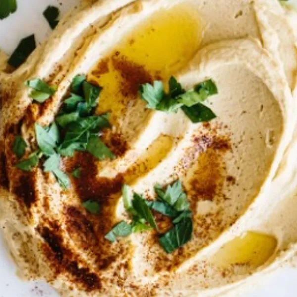 Hummus with Meat El Toum