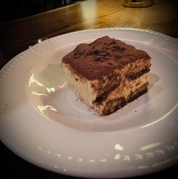 Tiramisu Lola's